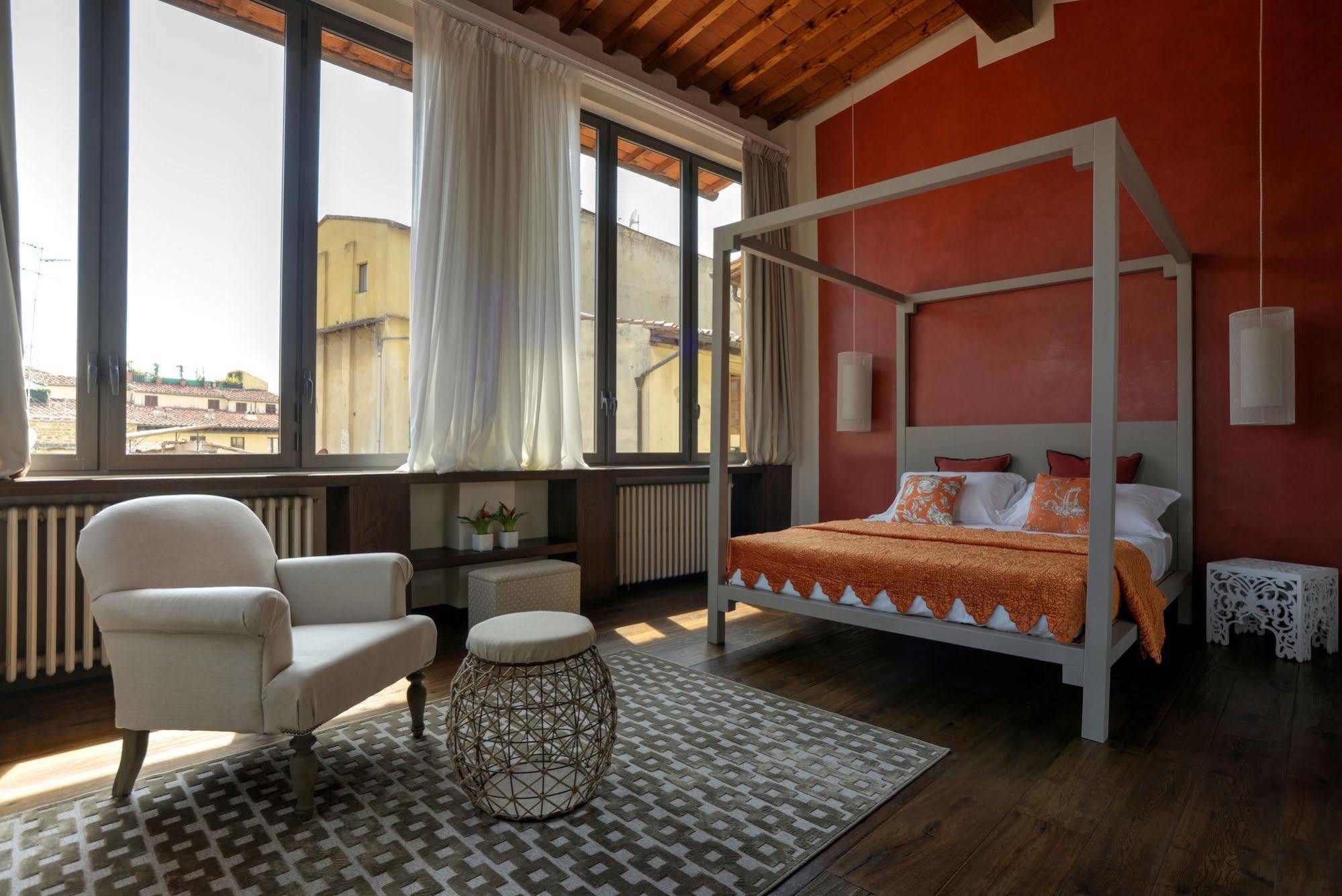 Canto Degli Scali Apartahotel 2*